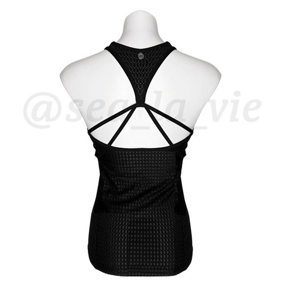 Lorna Jane Tops - Lorna Jane NEW Strappy Cut-Out Mesh Active Tank in Black